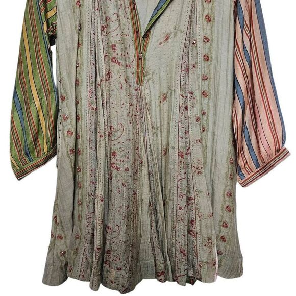 VRISA Multi color printed dress - Picture 2 of 15